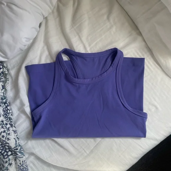 Lululemon Align High Neck Tank size 6 - Picture 2 of 2